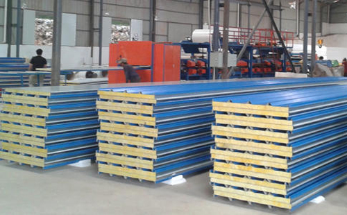 班玛彩钢岩棉板房多少钱一平米