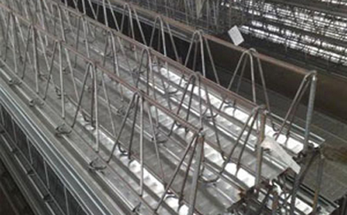 施工必看:班玛青海班玛楼承板工程四大原则与关键数据——从排版到栓钉一次讲透 施工必看:班玛青海班玛楼承板工程四大原则与关键数据——从排版到栓钉一次讲透