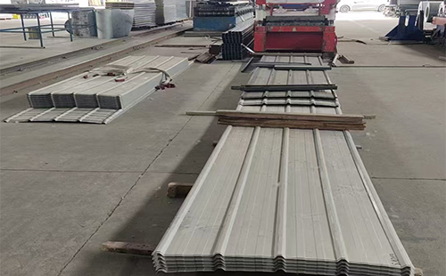 班玛彩钢岩棉板多少钱一平米？今日价格组成全解析